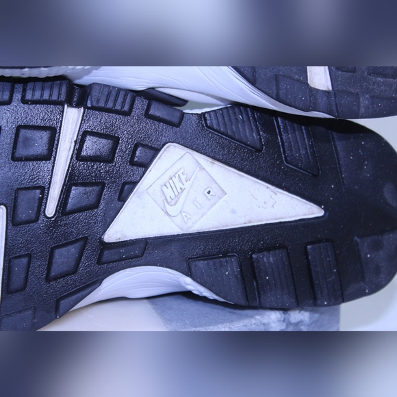 Nike Air Jordan 4 Retro GS "Fuchsia," cir. 2015, 8.5Y (10.5 women's) - Picture 12 of 16